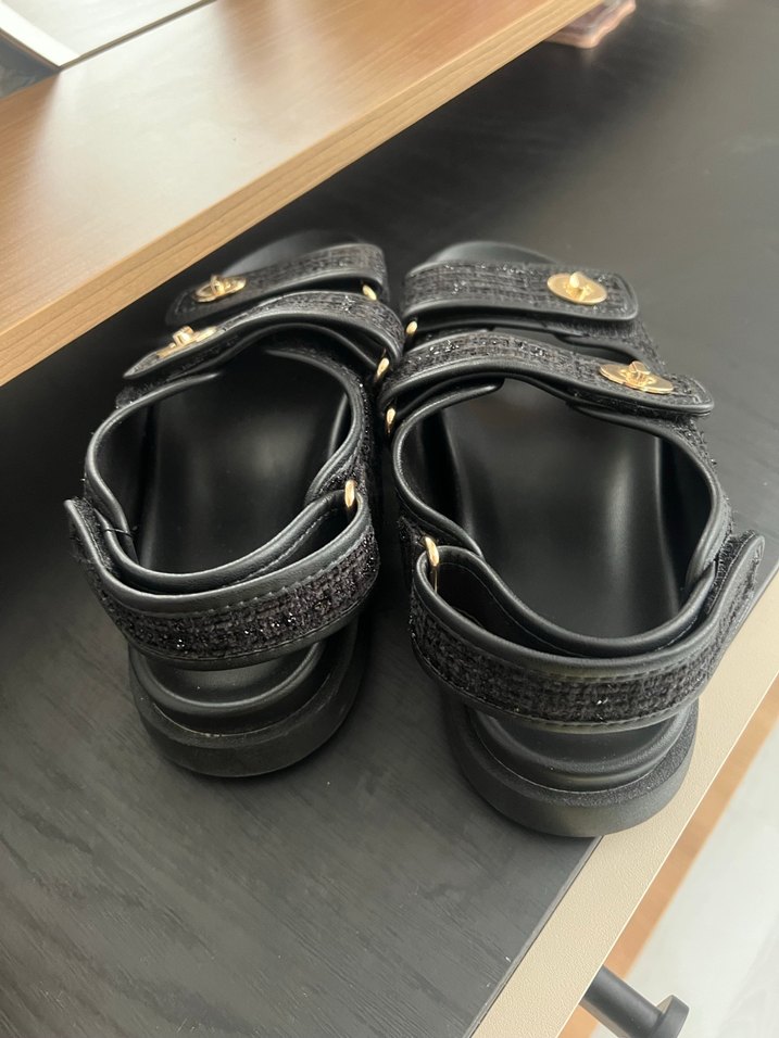 Tokalı Siyah Desenli Kadın Platform Sandalet - Görsel 5