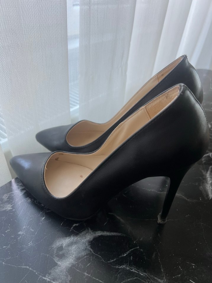 Kadın Siyah Yılan Desenli Stiletto - Görsel 3