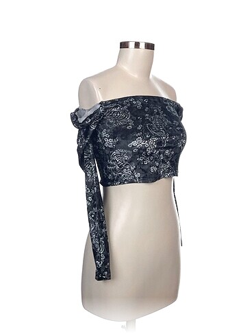 Bershka Bershka Bluz %70 İndirimli.