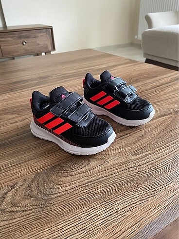Adidas bebek ayakkabı