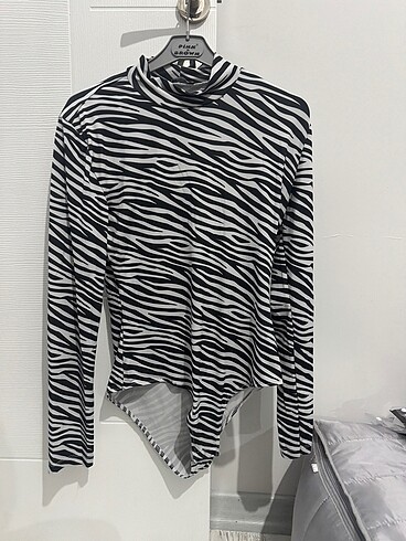 Trendyol & Milla Cıtcıtlı zıbın zebra desen badi