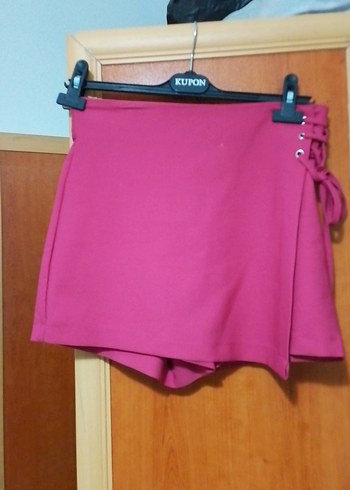 Trendyol & Milla Kemer Detaylı Kısa Pembe Mini şort etek