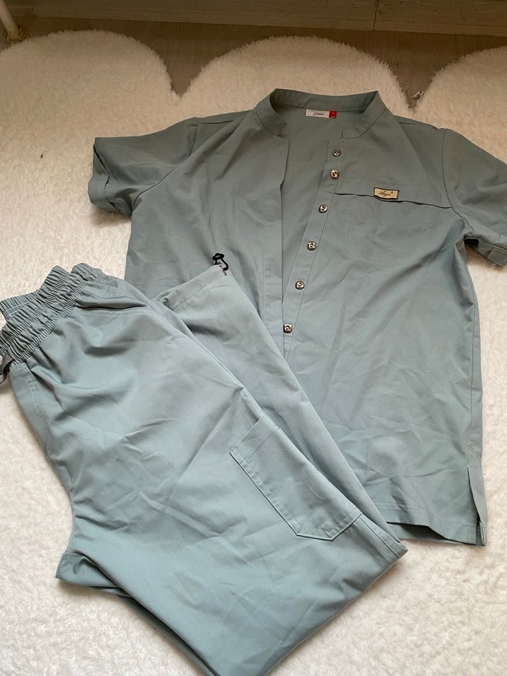 Gri Kısa Kollu scrubs Hastane Kıyafeti - Görsel 2