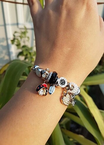 Siyah çelik charm bileklik