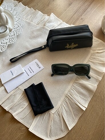 Vogue Vogue Vo 5440 S 300071 52 Hailey Orjinal güneş gözlüğü