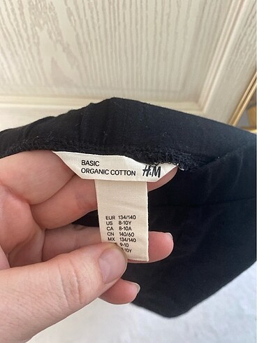 8 Yaş Beden siyah Renk Harika bir etek kız çocuk H&M