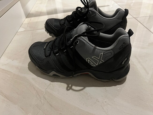 Orjinal sıfır Adidas goretex