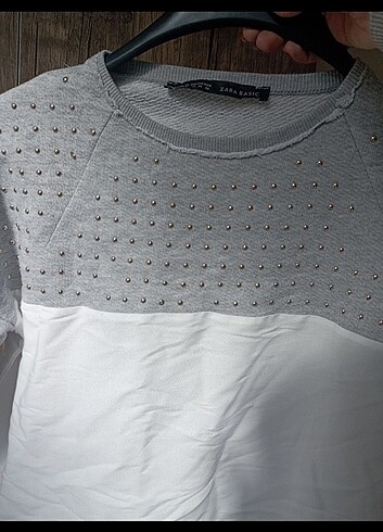 Zara basic kadın taşlı bluz 