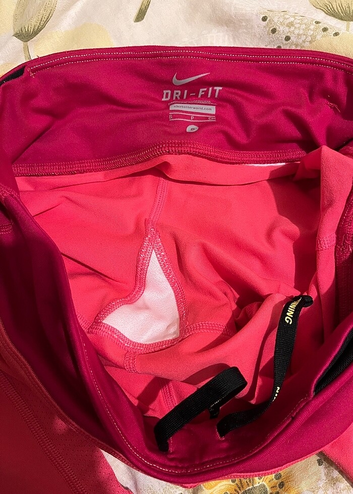 Nike kapri tayt - Görsel 4