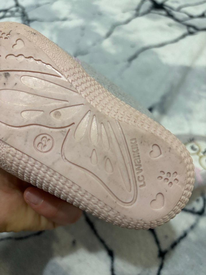 Kız Çocuk Gri Nakışlı Sıcak Terlik - Görsel 2