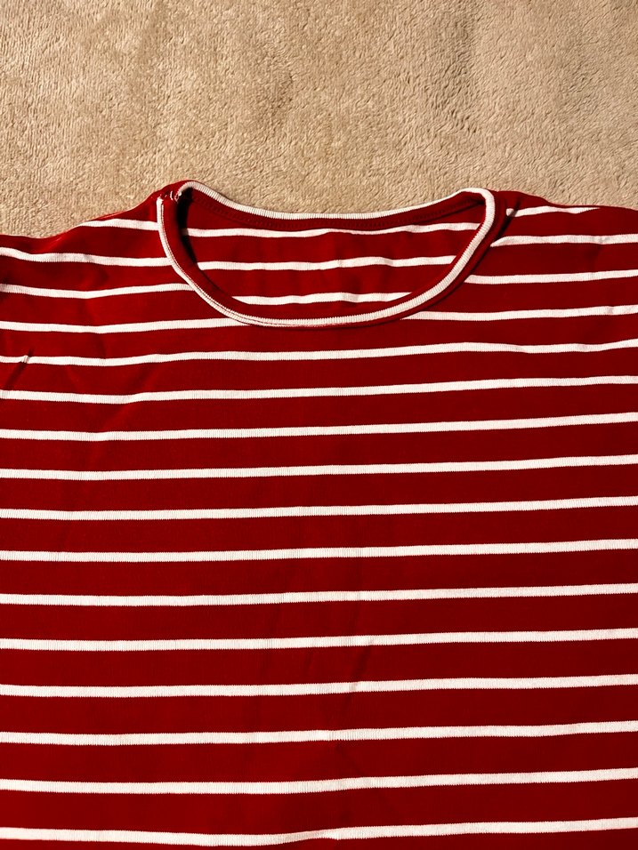 Kırmızı Çizgili Kadın Tişört - Görsel 4