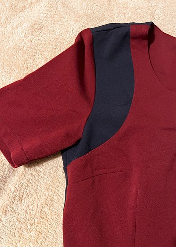 Bordo Drapeli Kısa Kollu Kalem Elbise - Görsel 3