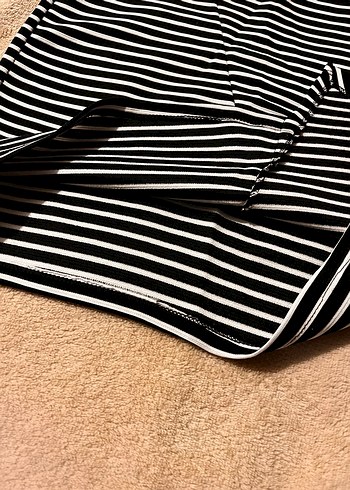 Çizgili Pilili Mini etek - Görsel 3