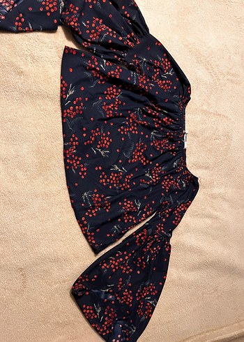 Çiçek  Desenli Kayık Yaka Kadın Bluz - Görsel 6