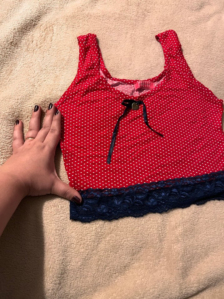 Kırmızı V Yaka Dantelli Mini bluz crop - Görsel 5