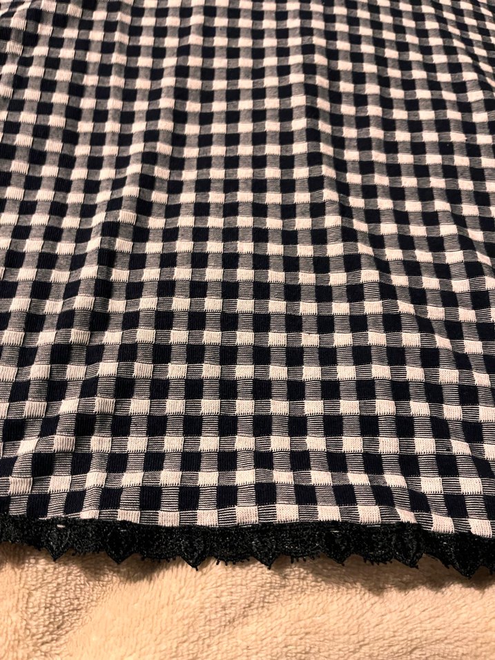 Siyah-Beyaz Kareli kısa Kolsuz Elbise - Görsel 2