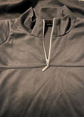 Siyah V Yaka Drapeli Elbise - Görsel 4