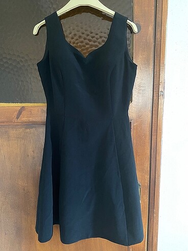KISA ELBİSE