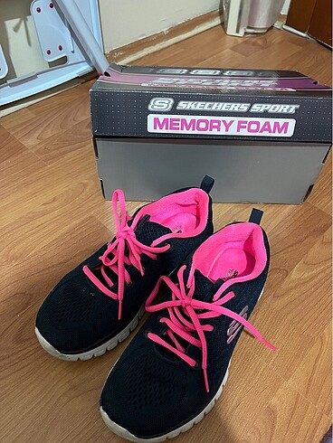 Skechers kadın spor ayakkabı