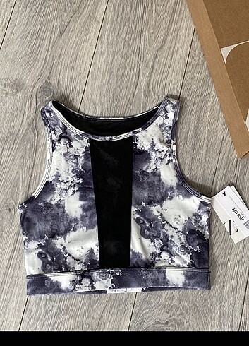 Zara crop 