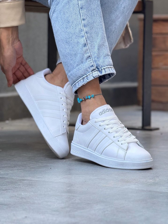 Adidas Bağcıklı Sneakers - Görsel 4