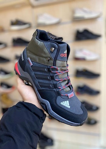 Adidas Erkek Renkli Bağcıklı Outdoor Ayakkabı - Görsel 3