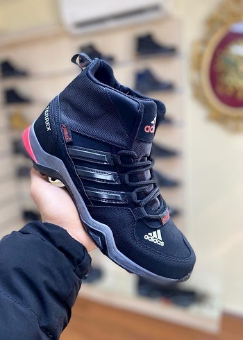 Adidas Erkek Renkli Bağcıklı Outdoor Ayakkabı - Görsel 2