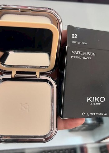 KIKO Milano Matte Fusion Pudra 01 Bej - Görsel 2
