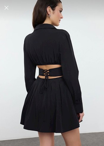 Korseli beli dekolteli siyah elbise - Görsel 3