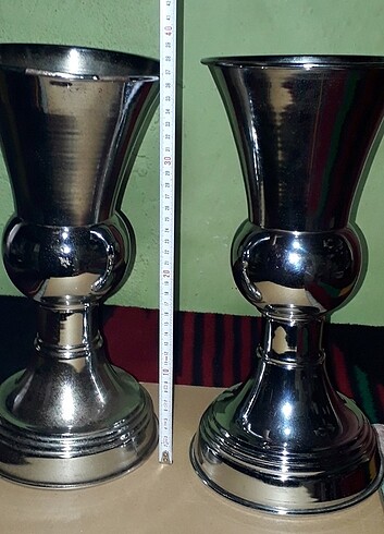 Diğer 2'ADET BÜYÜK VAZO GÜMÜŞ RENK