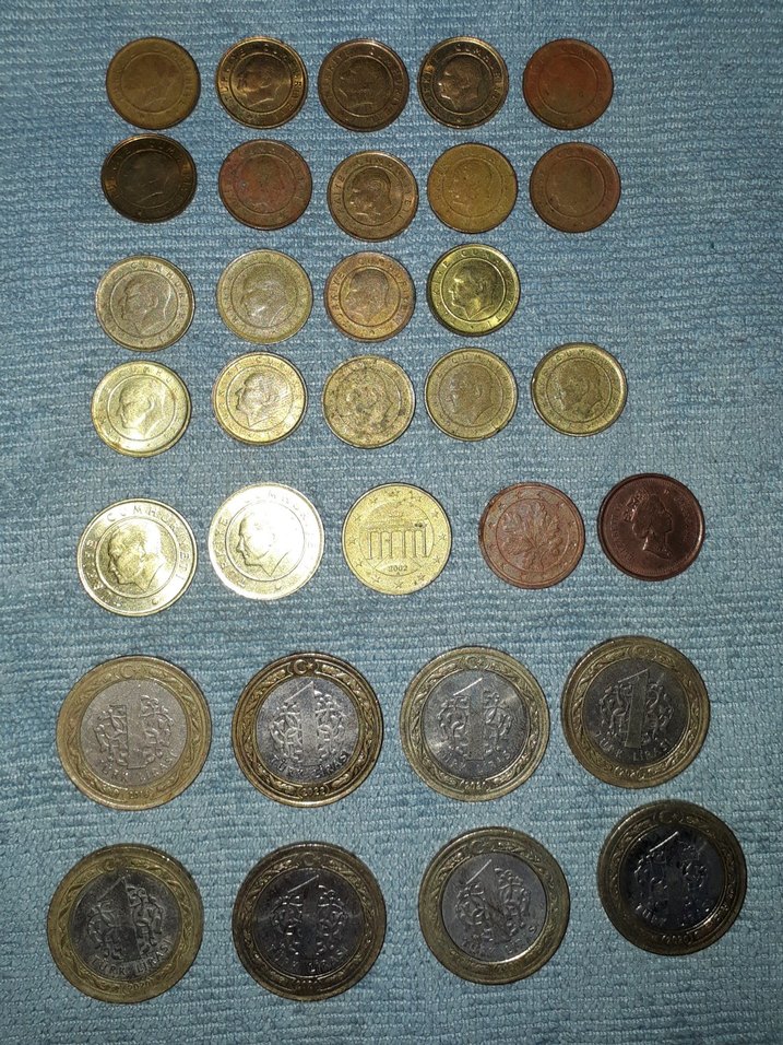 AYASOFYA HATIRASI VE ÇEŞİTLİLİ MADENİ PARALAR - Görsel 5