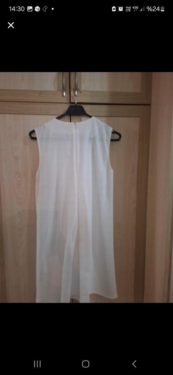  H&M Beyaz Minimalist Kolsuz Elbise (S Beden) - Görsel 4