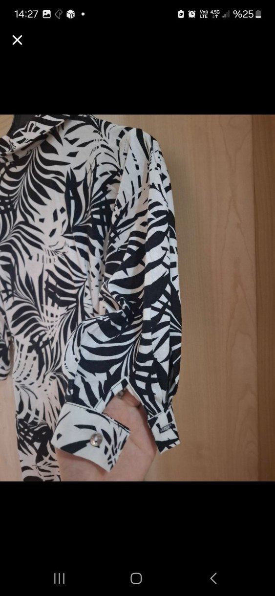  Fabrika Siyah-Beyaz Yaprak Desenli Gömlek Elbise (36 Beden) - Görsel 4