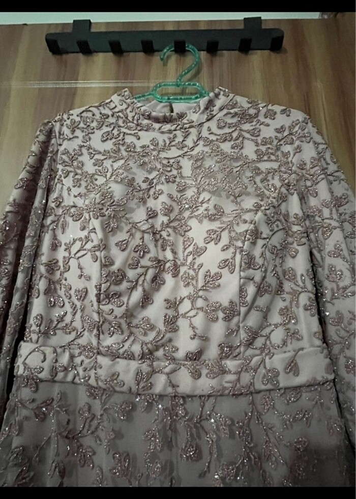 Özel günler için elbise - Görsel 3