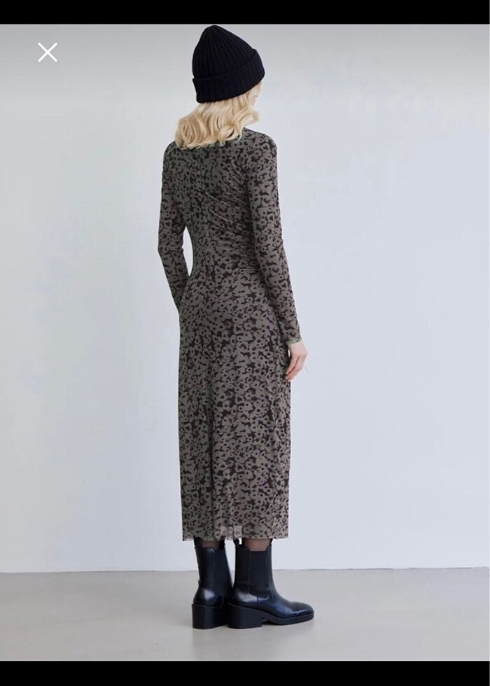 Desenli tül elbise - Görsel 3