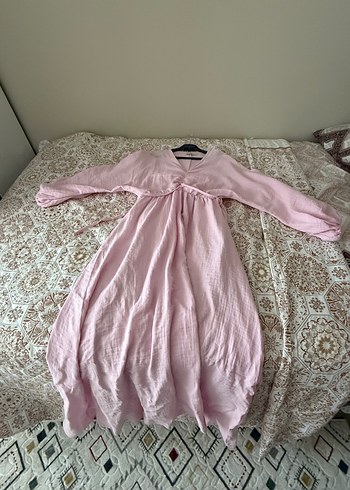 Pembe Uzun Kollu