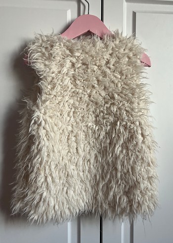 Kız Çocuk Beyaz Kürk Detaylı Yelek - Görsel 5