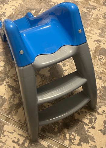 Mavi ve Gri Çocuk Kaydırağı - Görsel 2