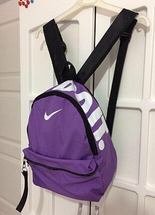 Nike canta