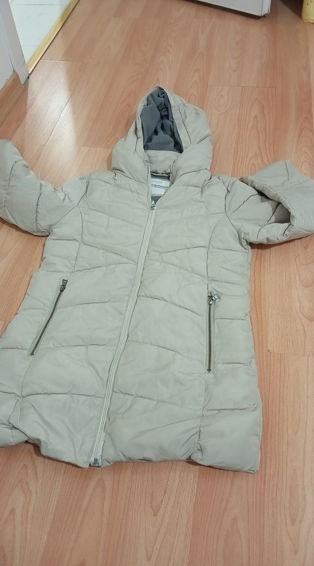 Bej Kapüşonlu çocuk Kışlık Mont - Görsel 2