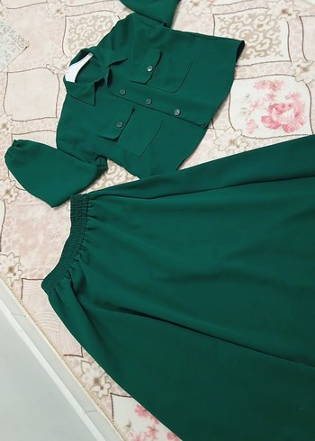 Düğmeli etekli takım - Görsel 3