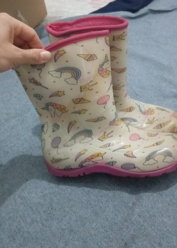 LC Waikiki Kız Çocuk Çok Renkli Parlak Desenli Yağmur Çizmesi