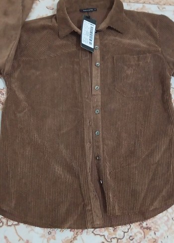 Düğmeli Kahverengi Kadife Gömlek - Görsel 2