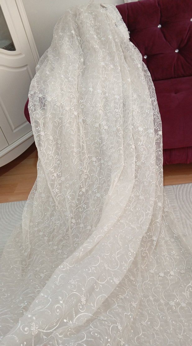 İşlemeli Krem Tül Perde - Görsel 3