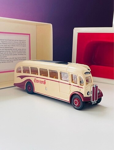 Corgi otobüs 1/50 ölçek 14 cm