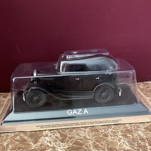 GAZ A diecast sovyet aracı