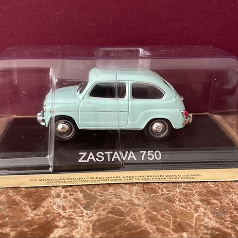 ZASTAVA 750 diecast