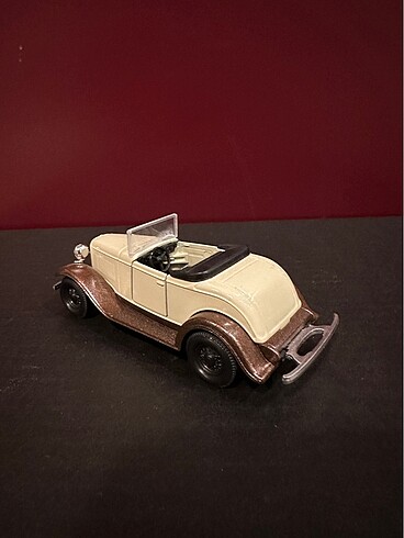 Beden Renk Welly Ford Roadster