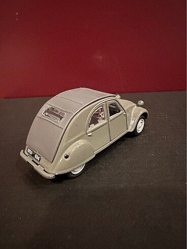 Beden Bburago citroen 2cv