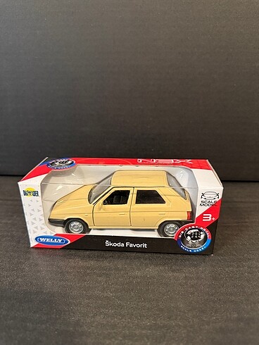 Skoda favorit